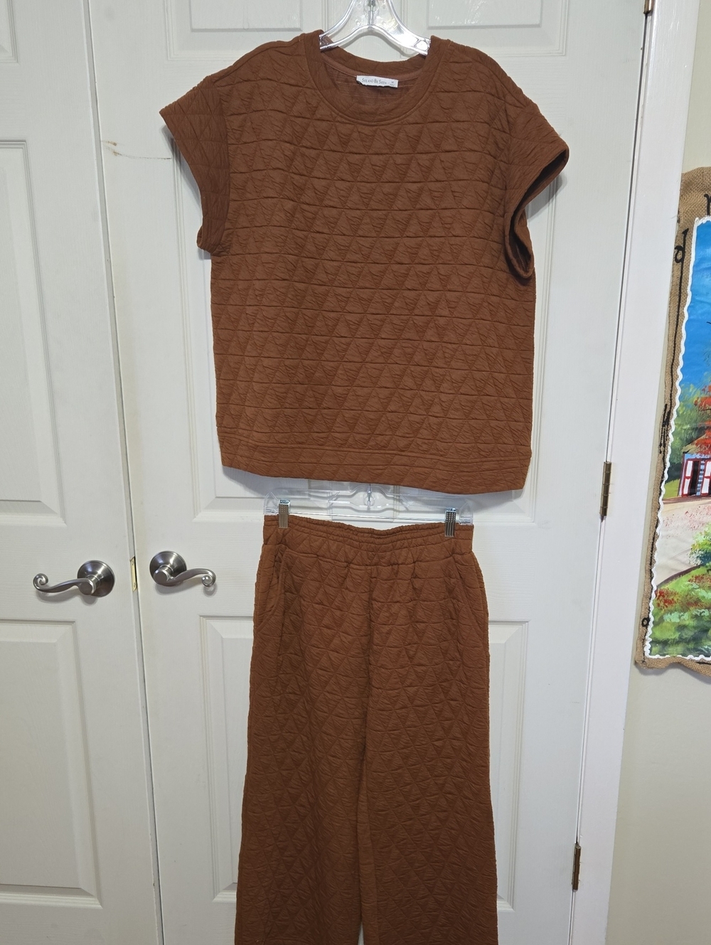 Women's Quilted Sleeveless Set in Brown
